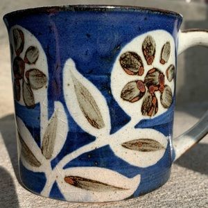 Knobler Japan Stoneware Mug Blue Floral Crazing